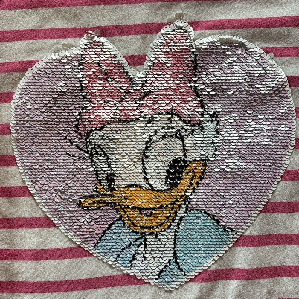 Well loved Disney long sleeve tee with flip sequins